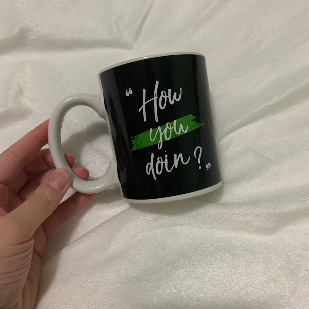 Friends Colour Changing Mug Brand New - Picture 6 of 10